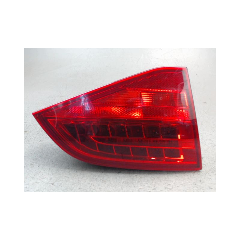 FEU ARRIERE INTERIEUR GAUCHE AUDI A4