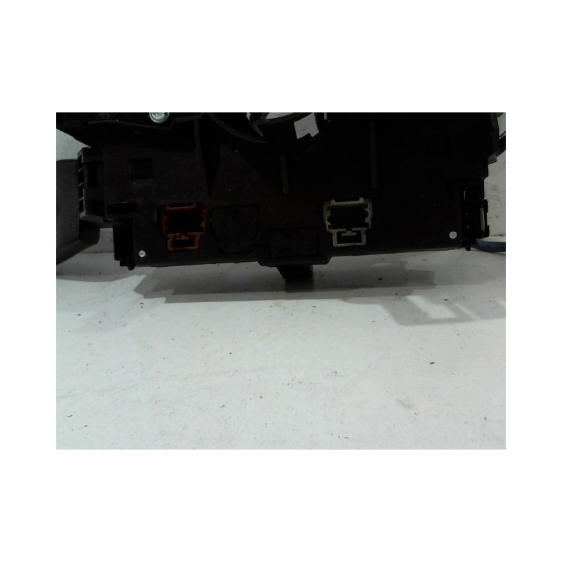 BLOC COMMODOS PEUGEOT 207