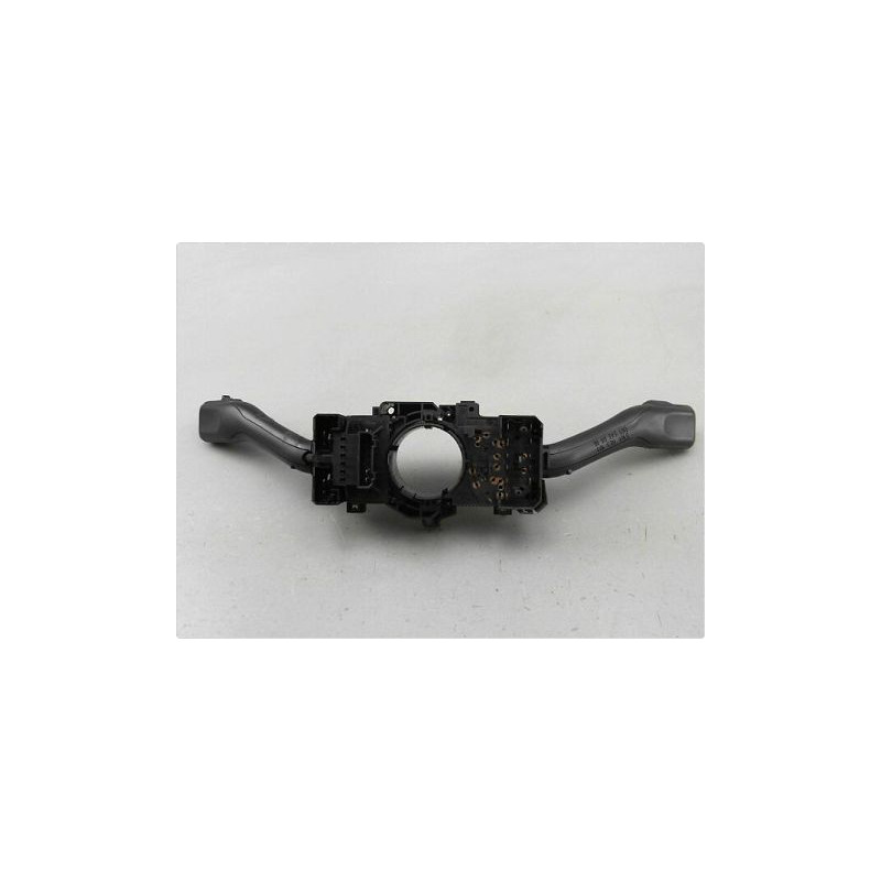 BLOC COMMODOS VOLKSWAGEN NEW BEETLE 99-2005