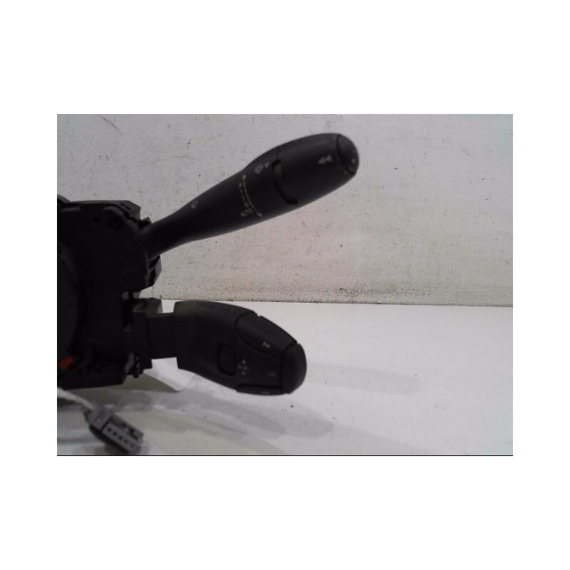 BLOC COMMODOS CITROEN C3 PLURIEL 2008-