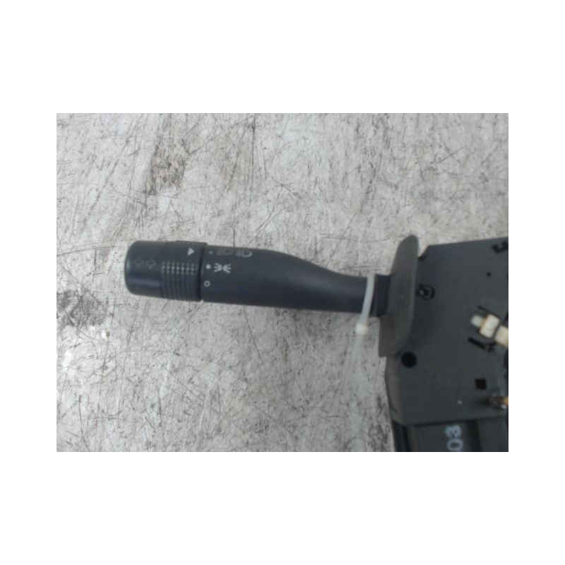 BLOC COMMODOS TOYOTA COROLLA 2002-