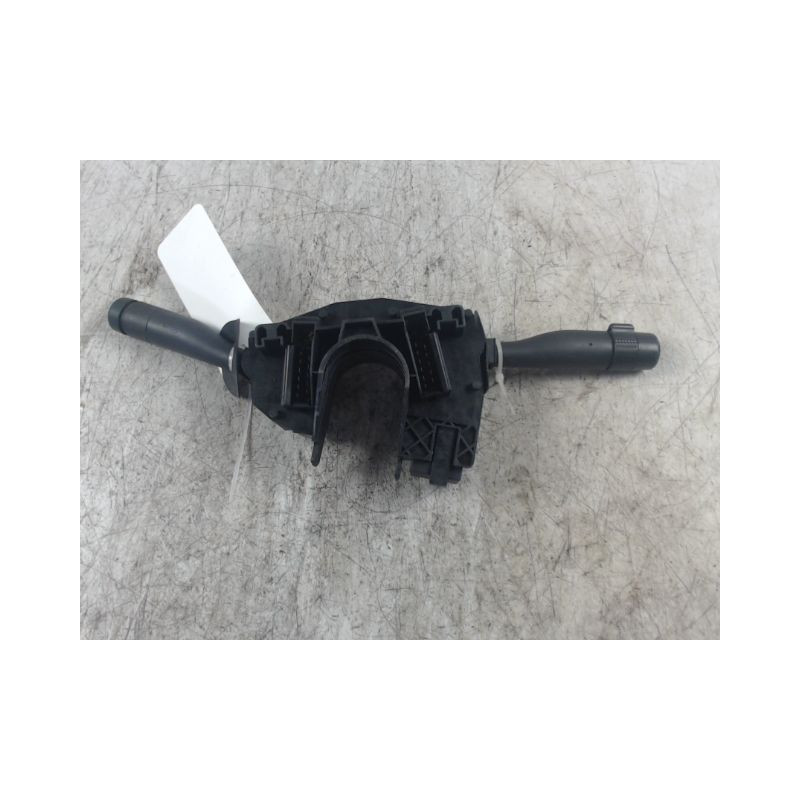 BLOC COMMODOS TOYOTA COROLLA 2002-