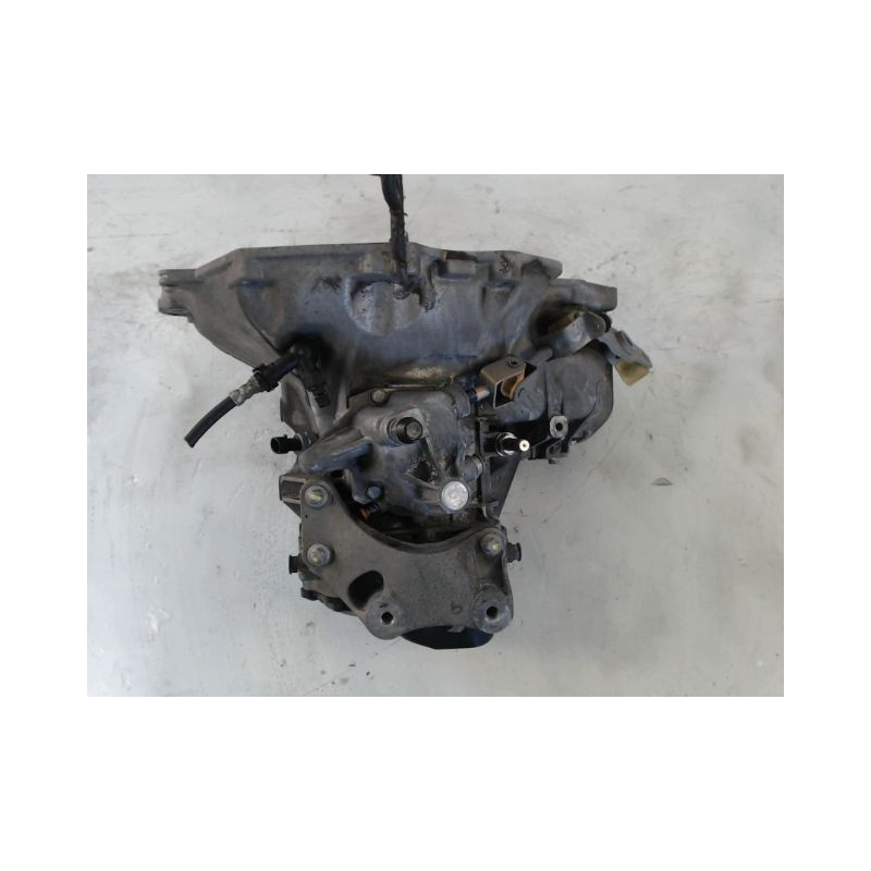 BOITE A VITESSE MECANIQUE OPEL CORSA 2010- 1.4 
