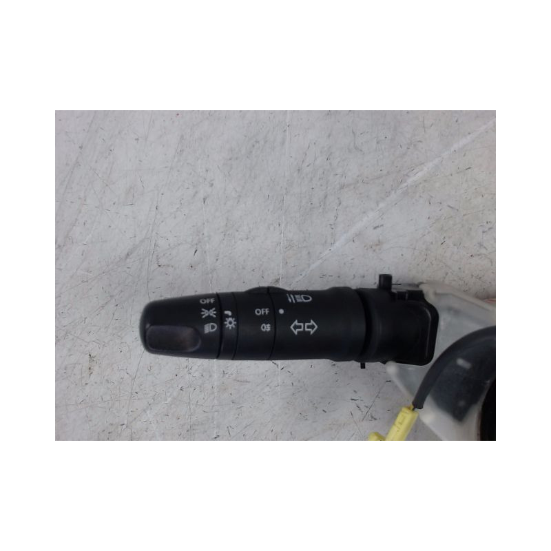 BLOC COMMODOS NISSAN MICRA 2003-2005