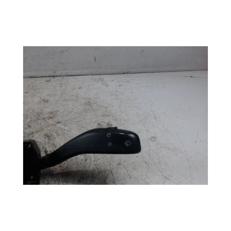 BLOC COMMODOS VOLKSWAGEN POLO 02-05