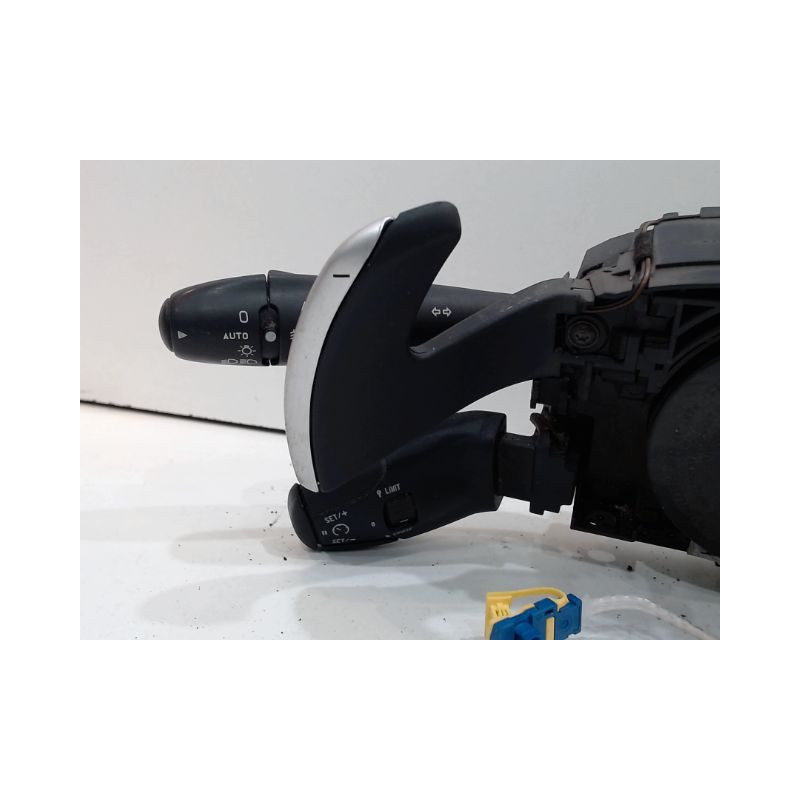 BLOC COMMODOS PEUGEOT 308