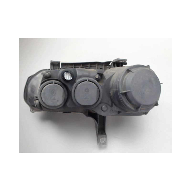 PHARE DROIT ALFA ROMEO 159