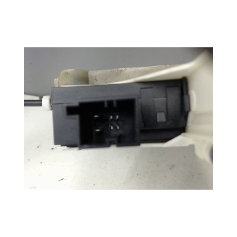 MECANISME+MOTEUR LEVE-GLACE AVANT GAUCHE AUDI A6