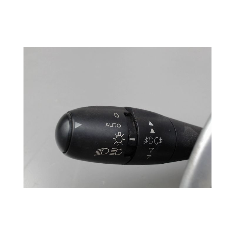 BLOC COMMODOS PEUGEOT 5008