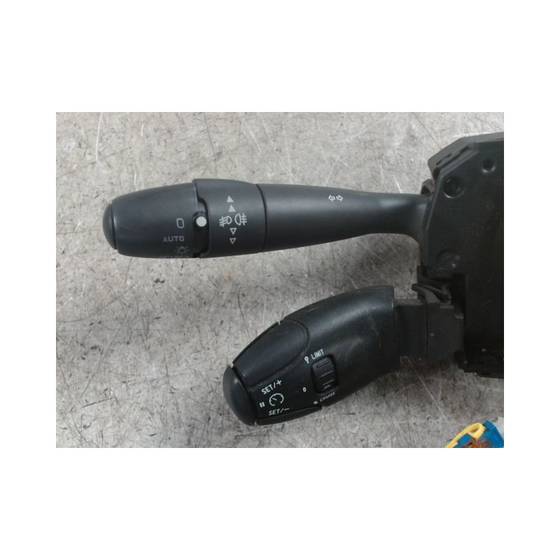 BLOC COMMODOS PEUGEOT 308 2007-