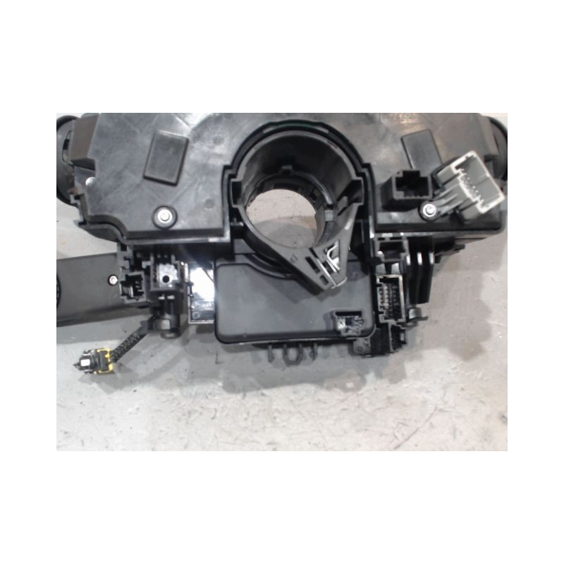 BLOC COMMODOS RENAULT CLIO