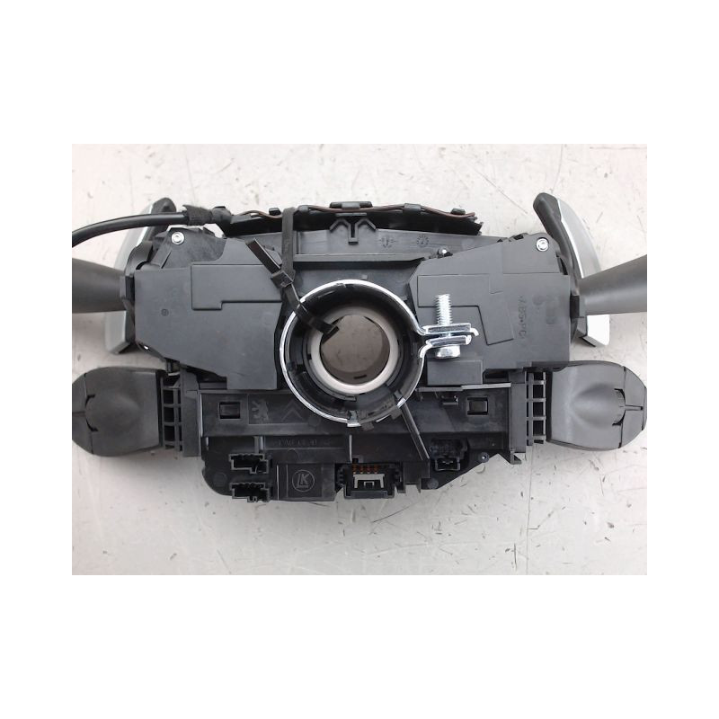BLOC COMMODOS PEUGEOT 3008