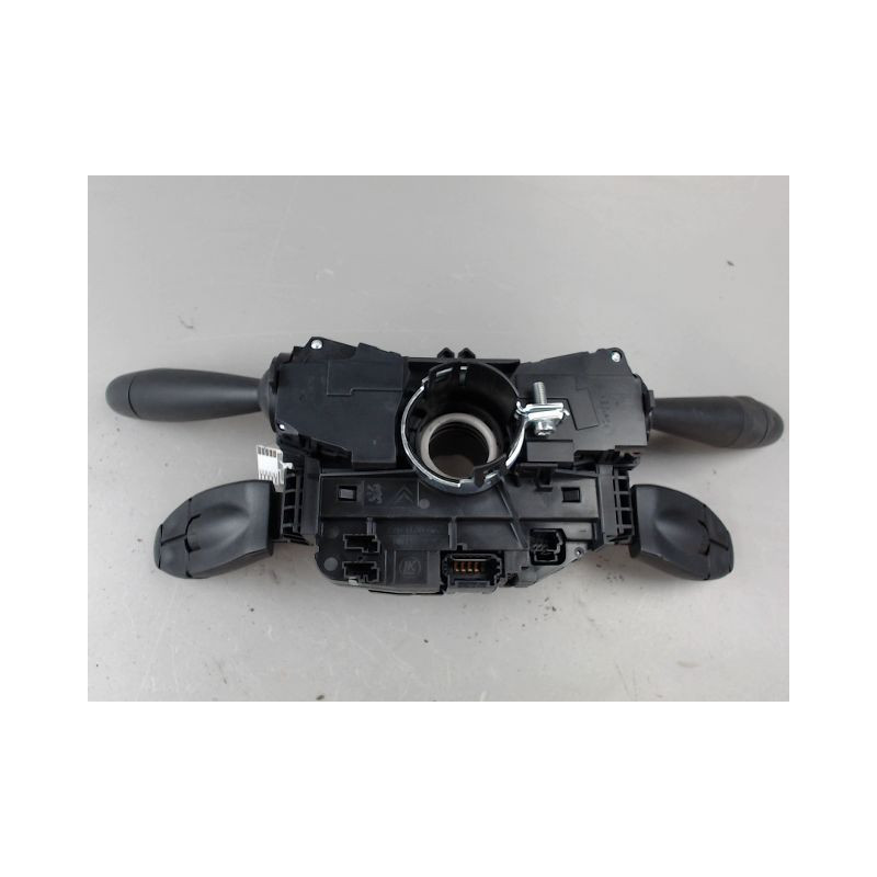 BLOC COMMODOS PEUGEOT 3008
