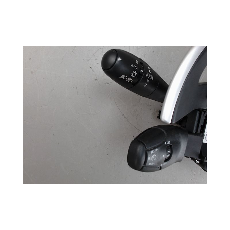BLOC COMMODOS PEUGEOT 5008