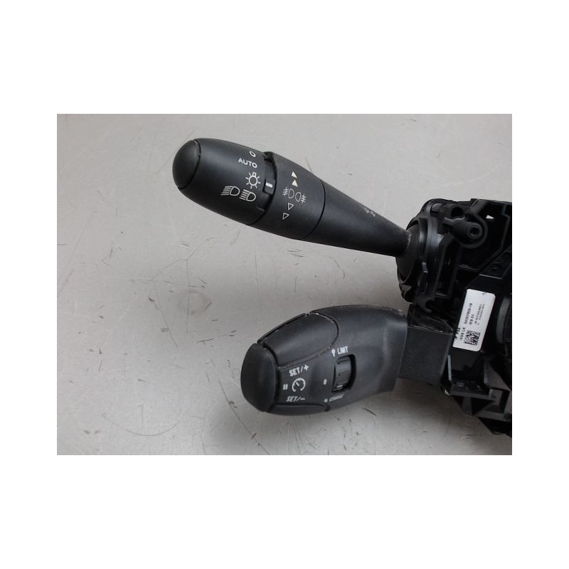 BLOC COMMODOS PEUGEOT 3008