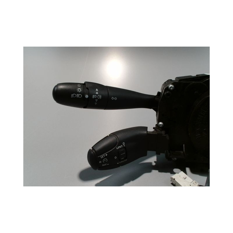 BLOC COMMODOS PEUGEOT 207 2011-