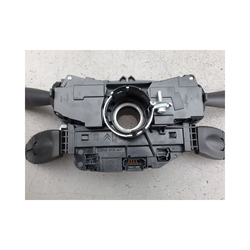 BLOC COMMODOS PEUGEOT 3008