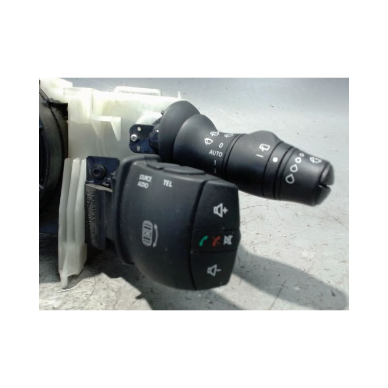 BLOC COMMODOS RENAULT MEGANE III 2008-