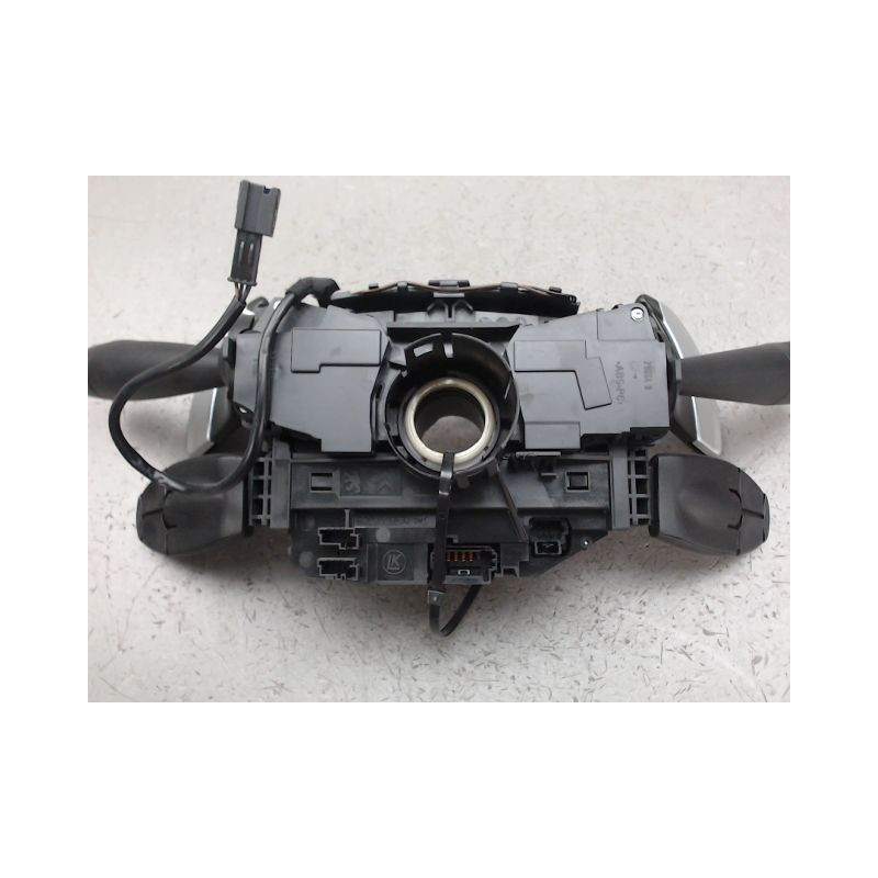 BLOC COMMODOS PEUGEOT 3008