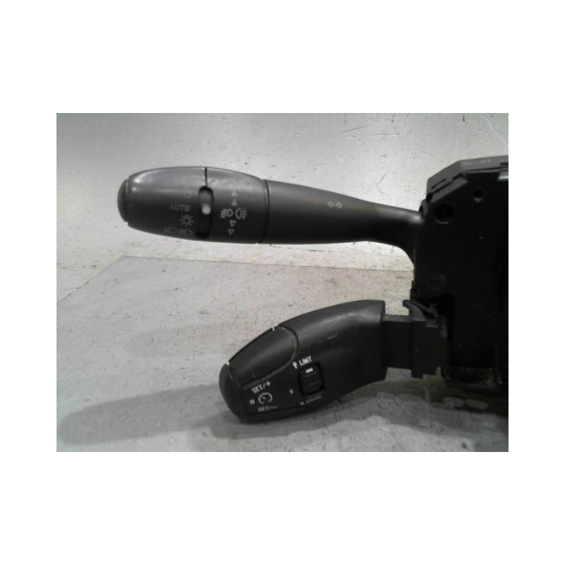 BLOC COMMODOS PEUGEOT 308