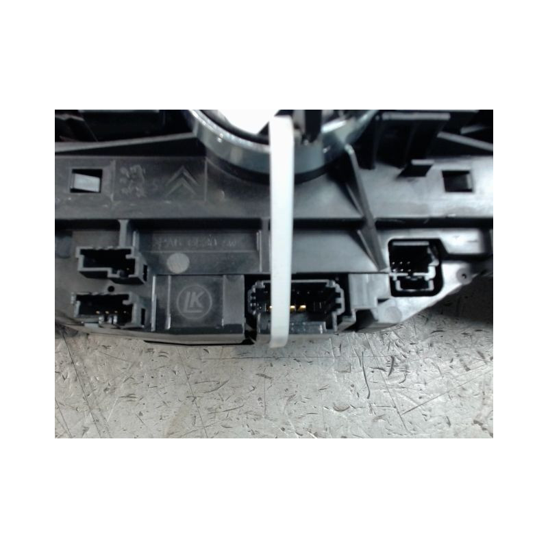 BLOC COMMODOS PEUGEOT 3008 2009-