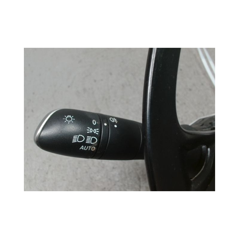 BLOC COMMODOS RENAULT MEGANE