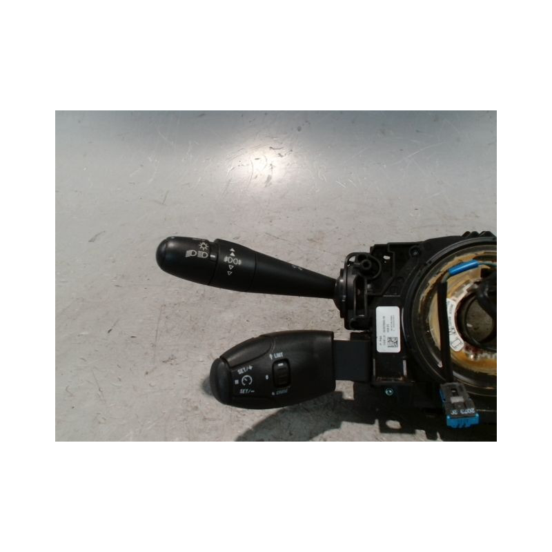 BLOC COMMODOS PEUGEOT 5008 2009-