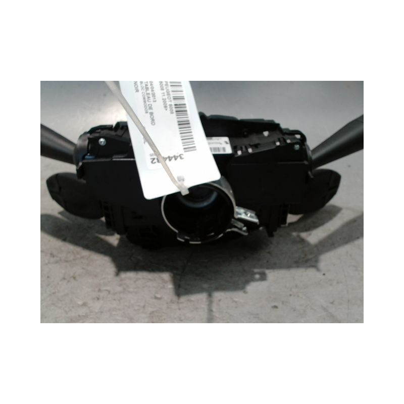 BLOC COMMODOS PEUGEOT 5008 2009-