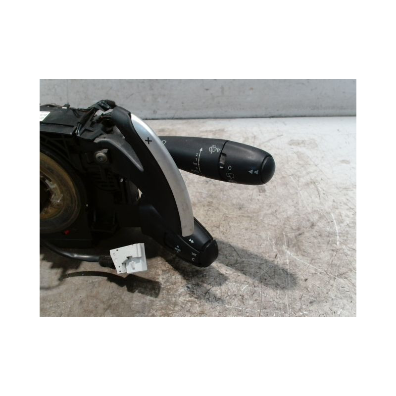BLOC COMMODOS PEUGEOT 5008 2009-