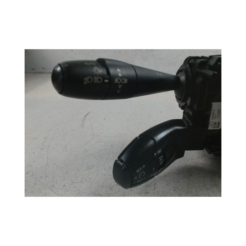 BLOC COMMODOS PEUGEOT 5008 2009-