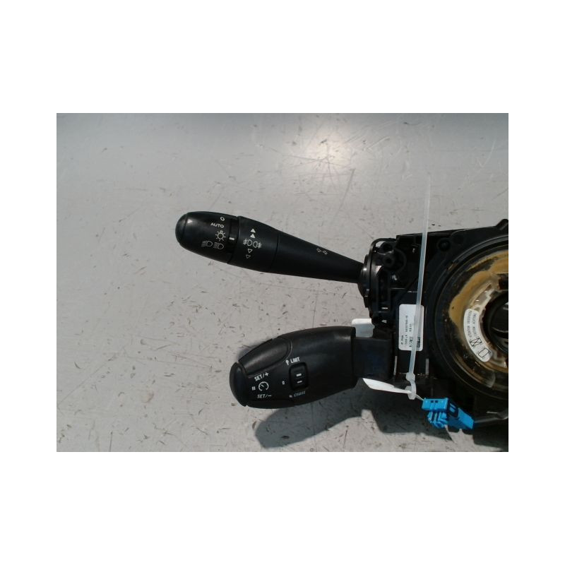 BLOC COMMODOS PEUGEOT 3008 2009-