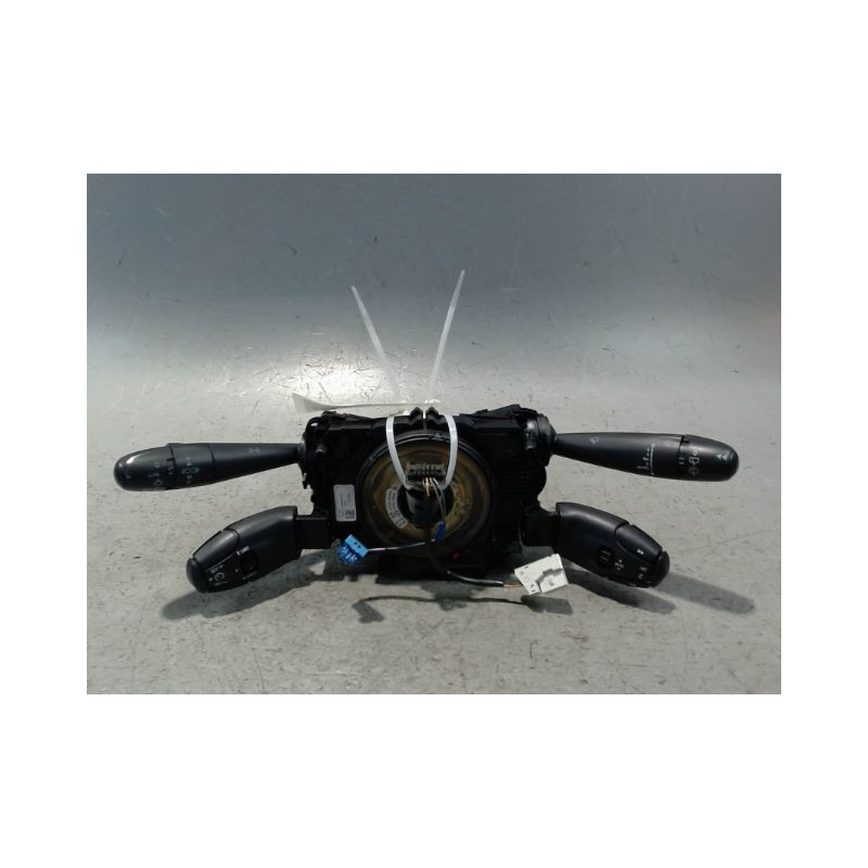 BLOC COMMODOS PEUGEOT 3008 2009-