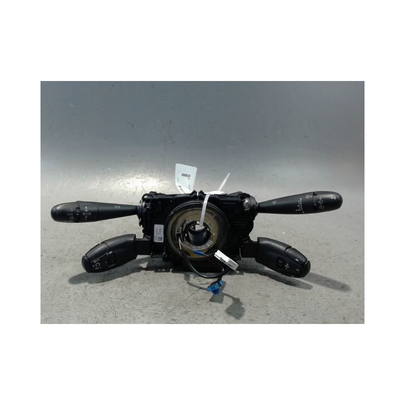 BLOC COMMODOS PEUGEOT 5008 2009-