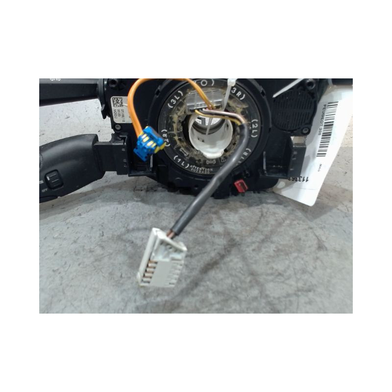 BLOC COMMODOS PEUGEOT 208