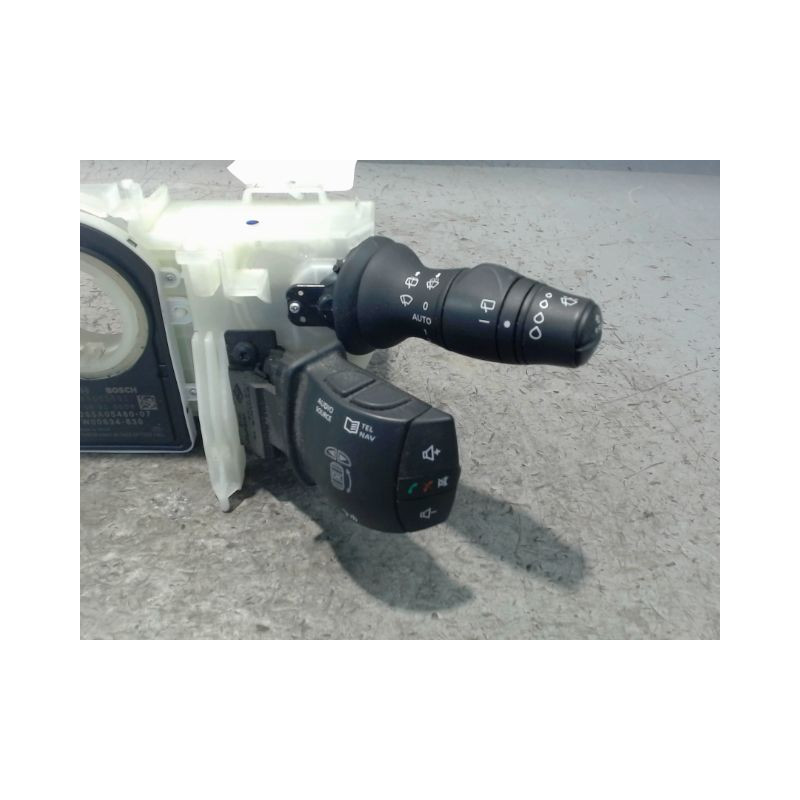 BLOC COMMODOS RENAULT LAGUNA III 2009-