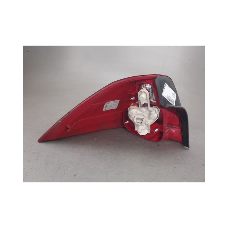 FEU ARRIERE DROIT RENAULT MEGANE
