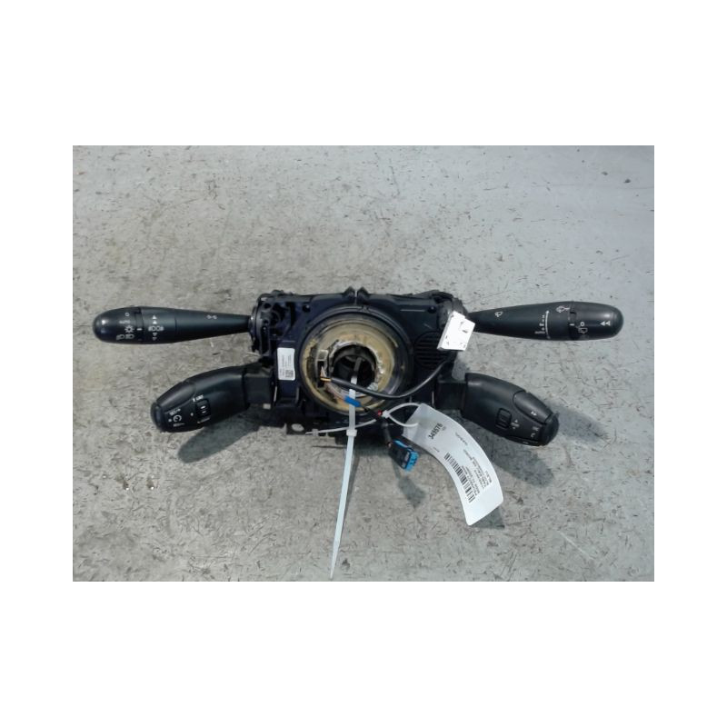 BLOC COMMODOS PEUGEOT 5008 2009-