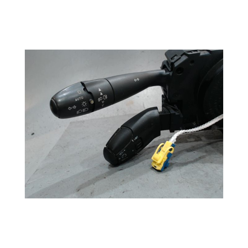 BLOC COMMODOS PEUGEOT 308