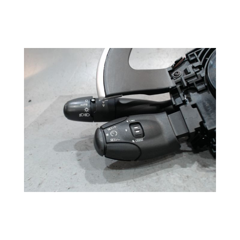 BLOC COMMODOS PEUGEOT 308