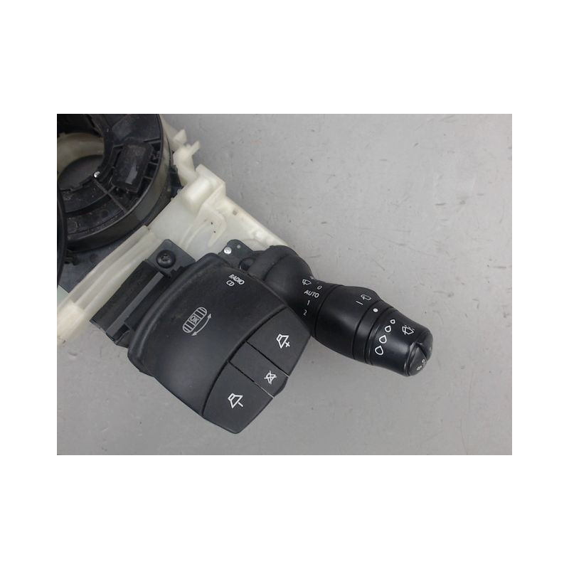 BLOC COMMODOS RENAULT MEGANE