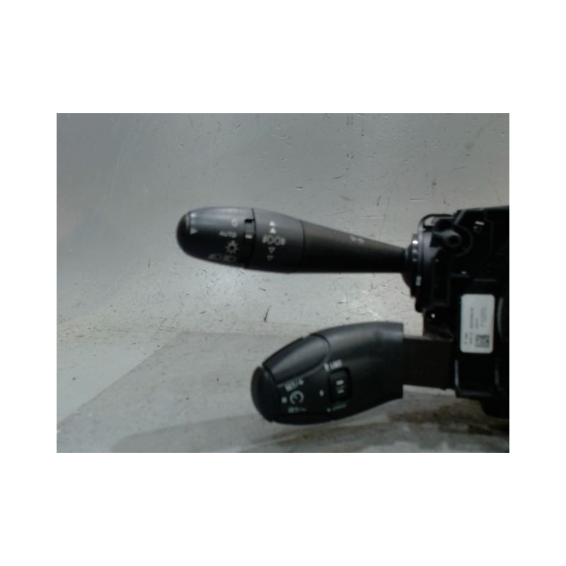BLOC COMMODOS PEUGEOT 3008