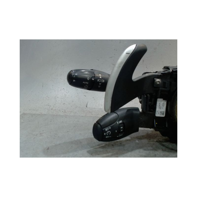 BLOC COMMODOS PEUGEOT 3008