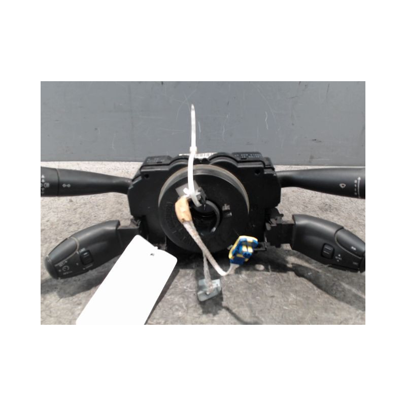 BLOC COMMODOS PEUGEOT 206+ 2009-