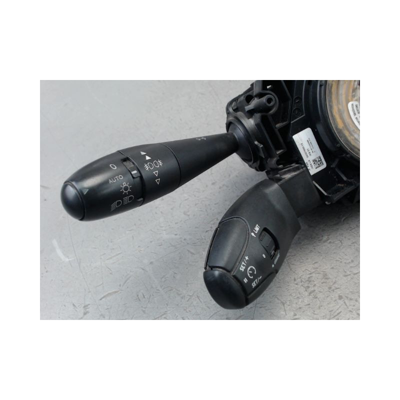 BLOC COMMODOS PEUGEOT 5008