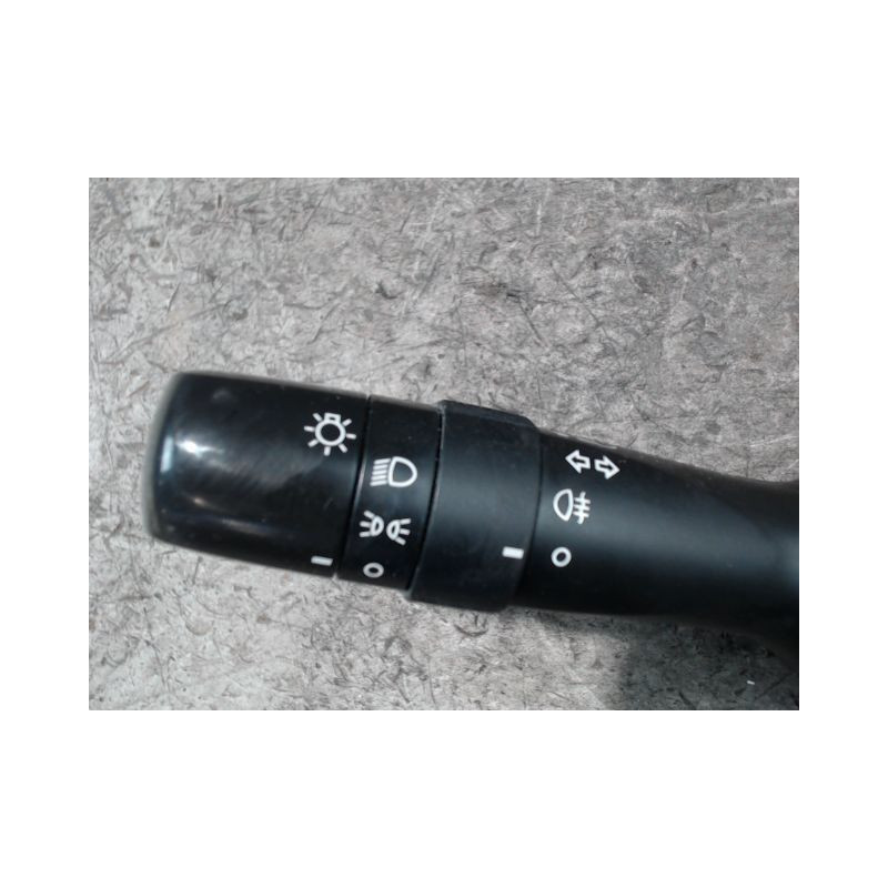 COMMANDE CLIGNOTANT PEUGEOT 108