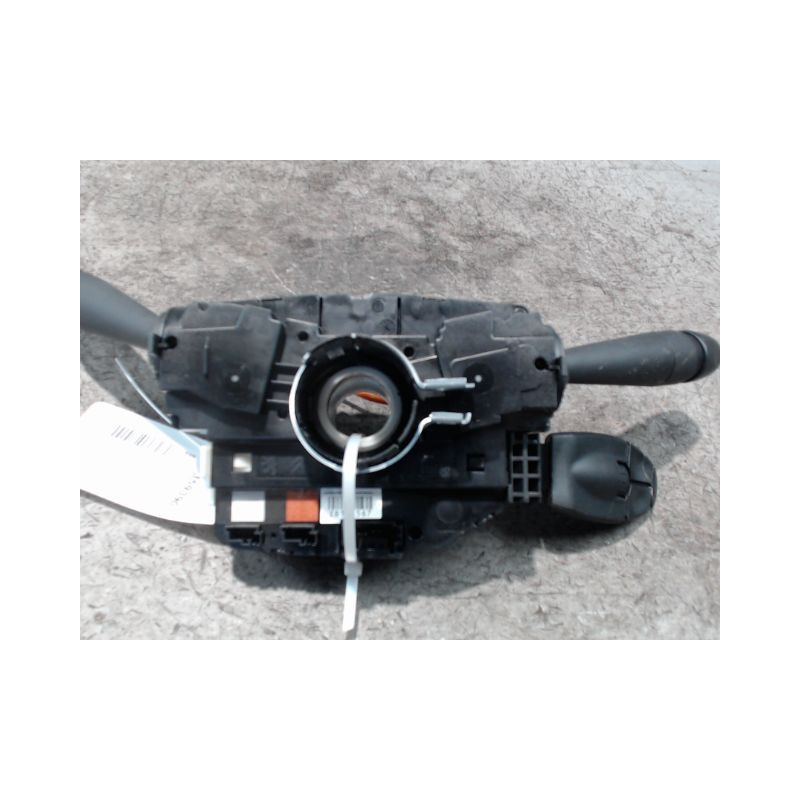 BLOC COMMODOS PEUGEOT 2008