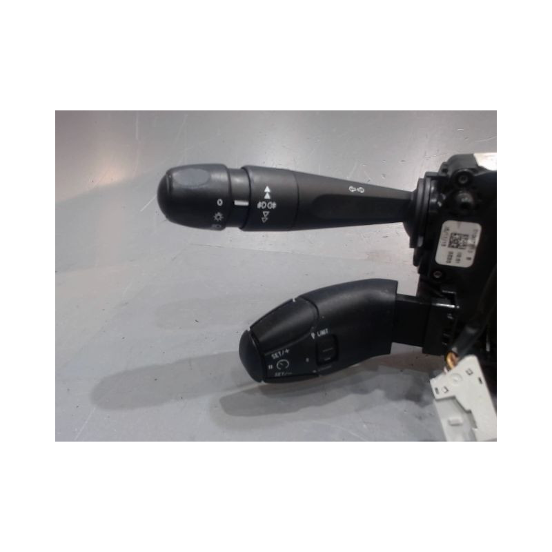 BLOC COMMODOS PEUGEOT 208