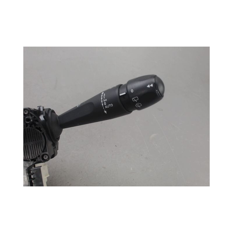 BLOC COMMODOS PEUGEOT 208