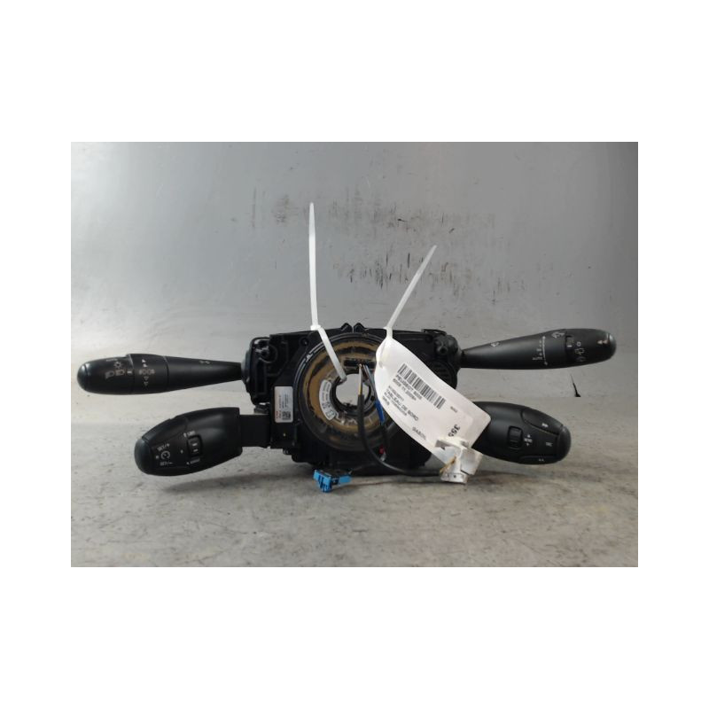 BLOC COMMODOS PEUGEOT 5008 2009-