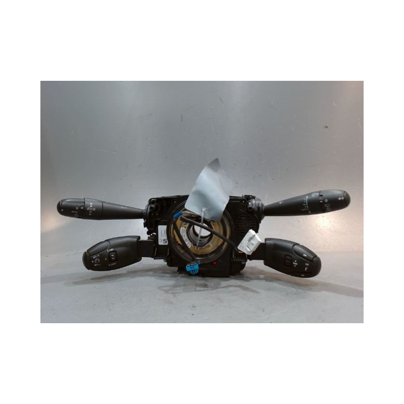BLOC COMMODOS PEUGEOT 3008